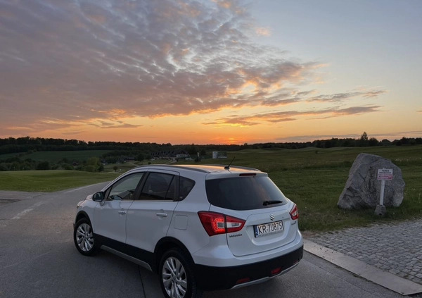 Suzuki SX4 S-Cross cena 51000 przebieg: 164000, rok produkcji 2016 z Kraków małe 232